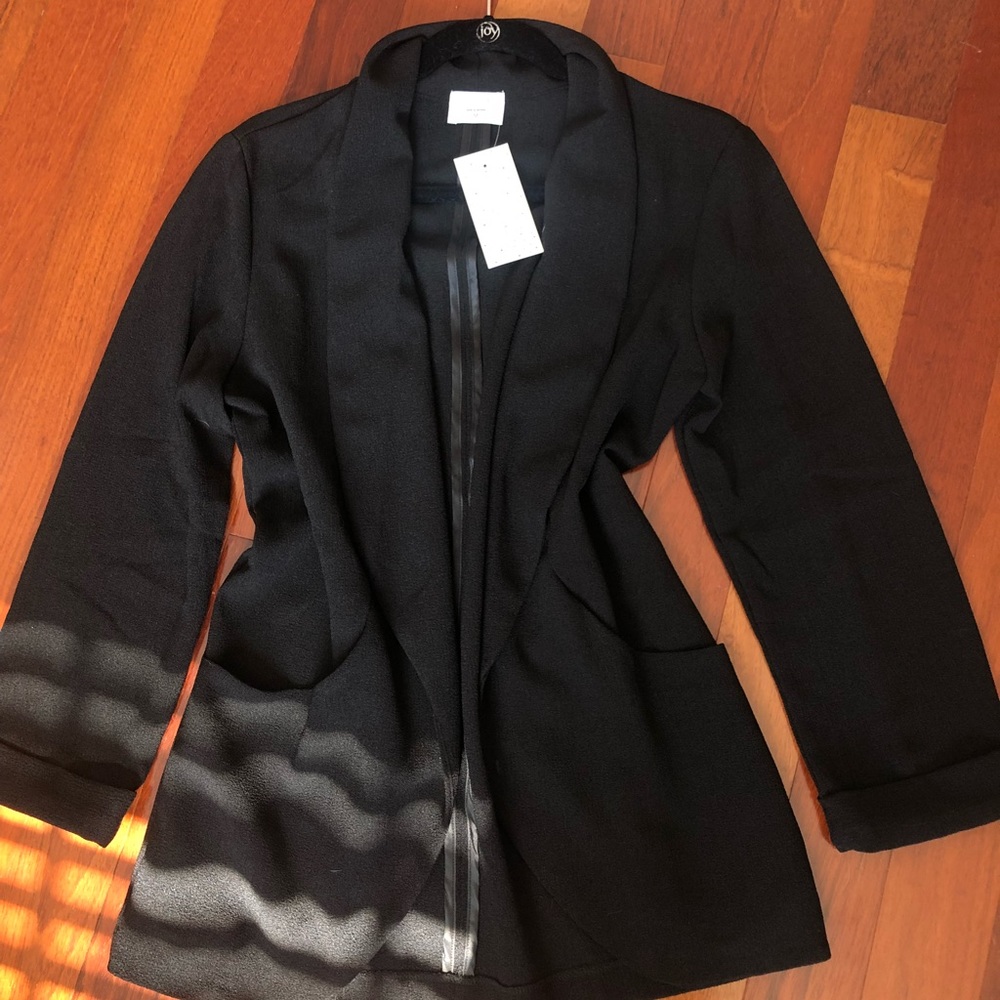 Oversized light weight blazer